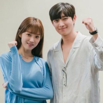 Lee Sung Kyung dan Kim Young Dae Siap Bikin Penonton Terbahak di Drakor Terbaru, Shooting Star