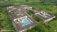 <p>Dijelaskan oleh Alman, pesantren tersebut berada di Subang, Jawa Barat, dan dibangun dari wakaf orang Arab. (Foto: YouTube Alman Mulyana)<br /><br /><br /></p>