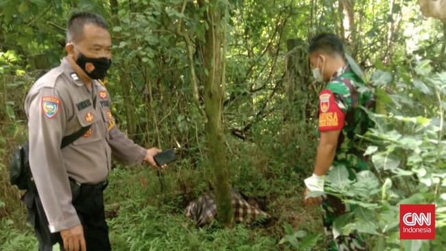 Mayat wanita yang ditemukan di bawah Tol Pudakpayung Semarang, diduga sudah tergeletak selama 7 hari. Wanita itu diduga korban pembunuhan.
