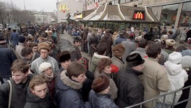FOTO: Potret Masa Kejayaan McDonald's di Rusia