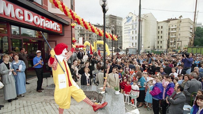 McDonald's Rusia telah mendaftarkan calon empat merek dagang baru, mulai dari Fun and Tasty sampai Open Checkout.