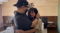 Bikin Haru, 7 Potret Anak-anak Sheila Marcia Berpisah dengan Ayah Sambung