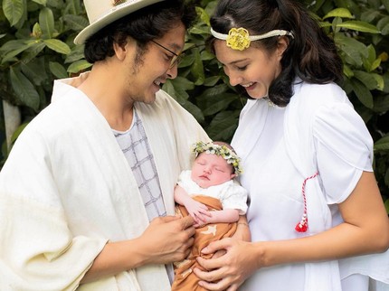 50 Rangkaian Nama Bayi Perempuan Terinspirasi Anak Artis, Cantik dan Menarik Perhatian