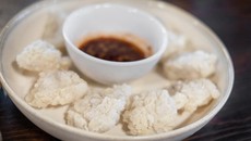 Yang Digoreng Renyah untuk Buka Puasa, Resep Cimol sampai Bitterballen
