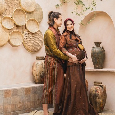 Cut Meyriska Ungkap Pengalaman Berbeda pada Kehamilan Anak ke-2