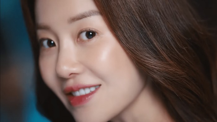 Aktris Go Hyun Jung Bagikan Rahasia Awet Muda di Usia 50 Tahun, Mudah Ditiru dan Nggak 'Mahal'