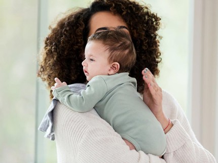 Bayi Cegukan: Penyebab, Manfaat, dan Cara Mengatasinya