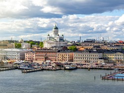 Pria Inggris Ini Buktikan Finlandia Negara Paling Bahagia di Dunia