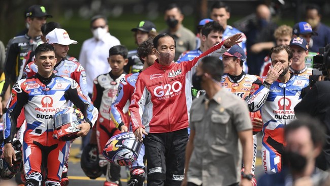 MotoGP berterima kasih atas sambutan hangat Indonesia kepada peserta parade MotoGP Mandalika yang dilepas langsung Presiden Joko Widodo di Istana Merdeka.