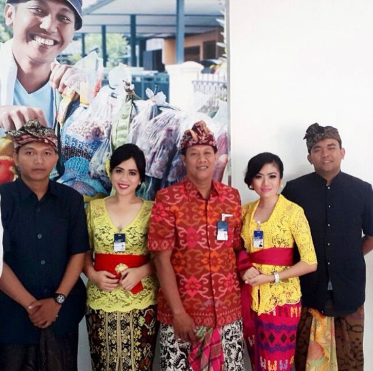 Maharani Kemala Sosok Maharani Kemala yang dijuluki crazy rich Bali jadi sorotan, sebelumnya ia sempat jadi pegawai bank. Yuk, intip transformasinya!