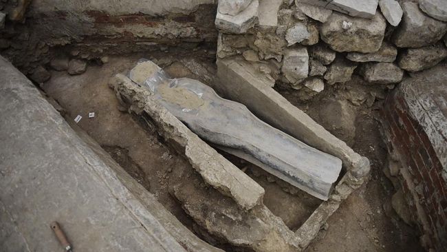 Para arkeolog Peru menyebut penemuan tersebut sebagai "Pendeta Pacopampa", yang diambil dari nama zona arkeologi tempat makam itu ditemukan.