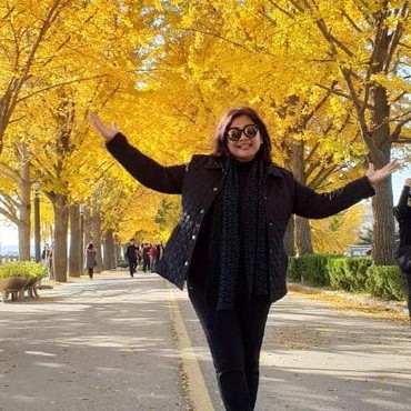 Momen Ibunda Nur Afni Octavia Ikhlaskan Anak Pindah Agama Saat di Makkah