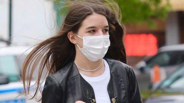 5 Fakta Menarik tentang Suri, Putri Cantik Tom Cruise yang Tajir Sejak Lahir!