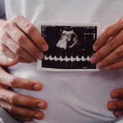 Jarang Disadari Perempuan, Pejuang Dua Garis Biru Harus Perhatikan Tanda-tanda Awal Kehamilan Berikut!