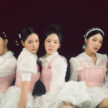 Melalui Mini Album 'The Reve Festival 2022: Feel My Rhythm', Red Velvet Kembali dengan Konsep Memukau