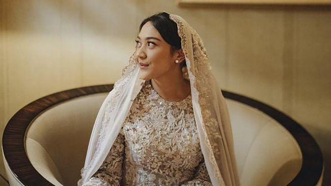Adapun pengajian untuk melepas Putri Tanjung bertepatan dengan malam Nisfu Syaban.