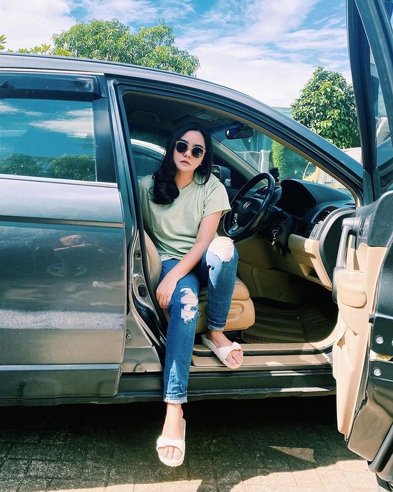 Gita Sinaga Gita Sinaga