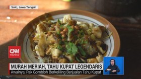 VIDEO: Gurihnya Ketupat Sayur Gulai Pakis