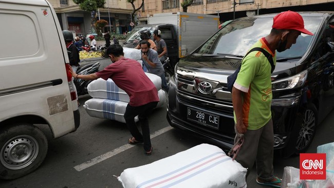 Rencana Perluasan Jalan Sekitar Stasiun Tanah Abang, Permudah Mobilitas dan Atasi Kemacetan