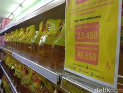 Anomali Minyak Goreng, Gaib Kala Murah-Banjir Pas Mahal