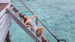 img-title Intip 9 Potret Olivia Aten Miss Global yang Hobi Traveling