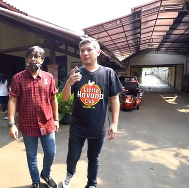 10 Potret Rumah Kaji Edan Sultan Jagakarsa, Ada Mini Zoo hingga Koleksi Mewah