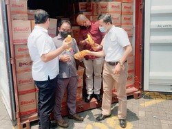 Selidiki Mafia, Jaksa Temukan Kontainer Berisi Minyak Goreng Siap Ekspor