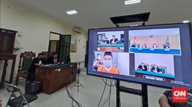 Sopir Vanessa Angel Minta Keringanan Hukuman karena Ingin Ziarah