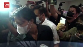 VIDEO: Terima Uang Dari Doni Salamanan, Rizky Febian Diperiksa Polisi
