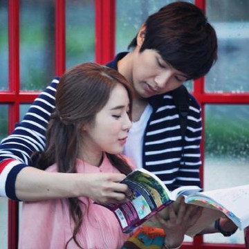 Berawal dari 'Cinlok', Para Pasangan Artis Korea Ini Justru Memilih untuk Berpisah