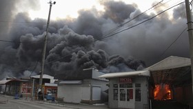 Kebakaran Besar Terjang Gudang Minyak di Kota Rusia dekat Ukraina