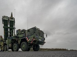 Detik-detik Rudal Rusia Hancurkan Gudang Persenjataan Ukraina