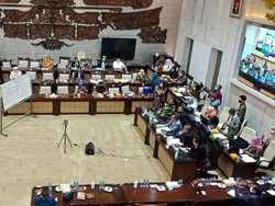 Bahas Kondisi Keuangan, DPR dan WIKA Rapat Tertutup