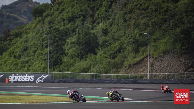 ITDC: Sirkuit Mandalika Lolos Homologasi Grade A Jelang raceday MotoGP Mandalika 2022 PT ITDC mengumumkan sirkuit Mandalika telah lolos homologasi grade A setelah inspeksi oleh FIM, Dorna, dan IRTA.