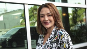 Siti Badriah Melahirkan Anak Pertama