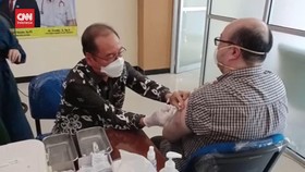 VIDEO: 73,9 Persen Warga RI Yang Belum Divaksin Punya Antibodi Covid-1