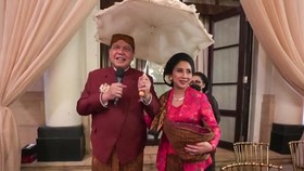 CT Saat Acara Siraman Putri Tanjung: Saiki Aku Wong Jowo
