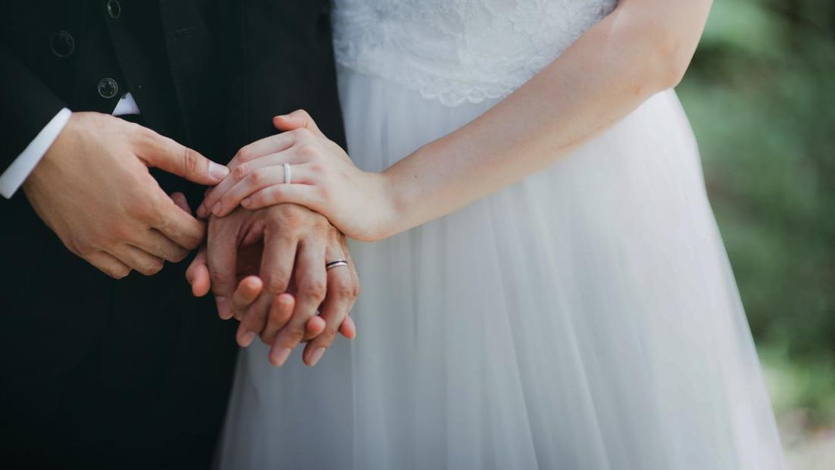 Politikus di Negara Ini Usul Perempuan Bisa Menikahi Empat Lelaki