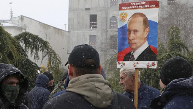 Wamen Rusia, Pyotr Kucherenko, menambah panjang daftar pejabat pengkritik invasi ke Ukraina yang meninggal secara misterius dalam setahun terakhir.