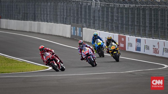 Balapan seri kedua MotoGP Mandalika di Sirkuit Mandalika, Lombok akan berlangsung pada Minggu (20/3) siang WIB.