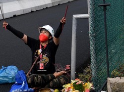Komisi X DPR Anggap Pawang Hujan MotoGP Mandalika Seperti di Hajatan