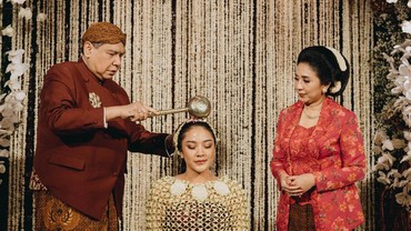 Prosesi Siraman Putri Tanjung, Gunakan Air dari 6 Masjid