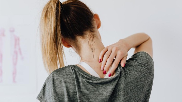 Cara Mengatasi Frozen Shoulder, Gangguan Bahu yang Sering Menyerang Perempuan di Usia 40-an Cara Mengatasi Frozen Shoulder, Gangguan Bahu yang Sering Menyerang Perempuan di Usia 40-an