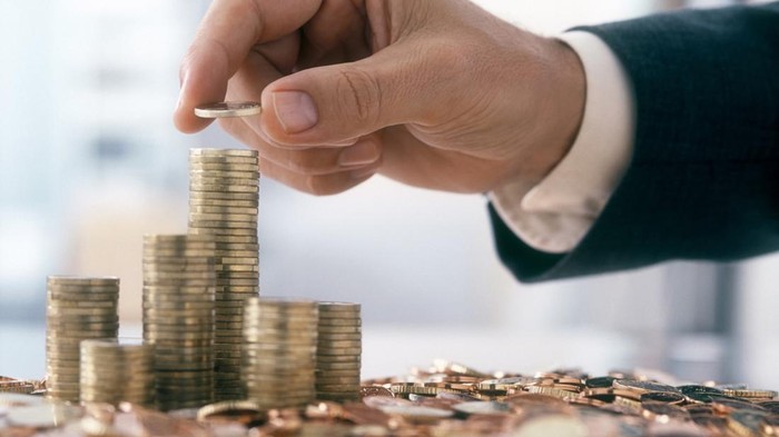 Pria Ini Jadi Orang Asia Pertama Terkaya ke-3 Dunia Balap CEO LV, Bisa Tebak dari Negara Mana?