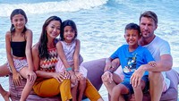<p>Menikah pada 2011 silam, Indah dan Justin telah dikaruniai tiga orang anak. Mereka adalah Ayanna Rose Werner, Byron Benjamin Werner, dan Tigerlily Grace Werner. (Foto: Instagram @indahkalalo)</p>