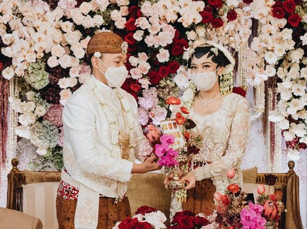 Indahnya Busana Pengantin Putri Tanjung, Usung Konsep Jawa Modern Penuh Makna