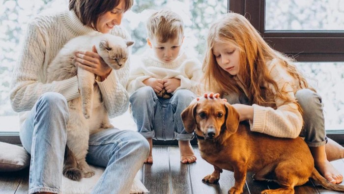 Penting, Ini 3 Hal yang Perlu Diperhatikan Saat Anak Ingin Merawat Hewan Peliharaan