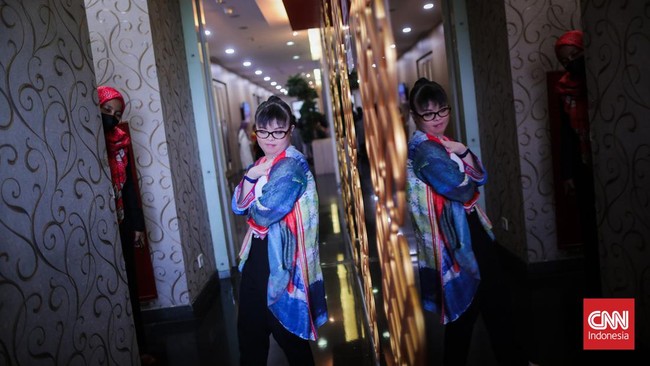 FOTO: Gaya Model Down Syndrome di Catwalk