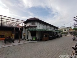 Explore Kayoon: Hidden Gem Surabaya dengan Kuliner Legendaris & Spot Foto Estetik
