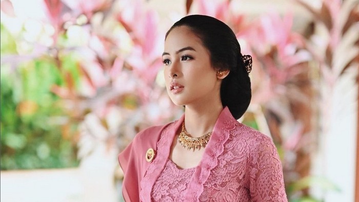 Maudy Ayunda